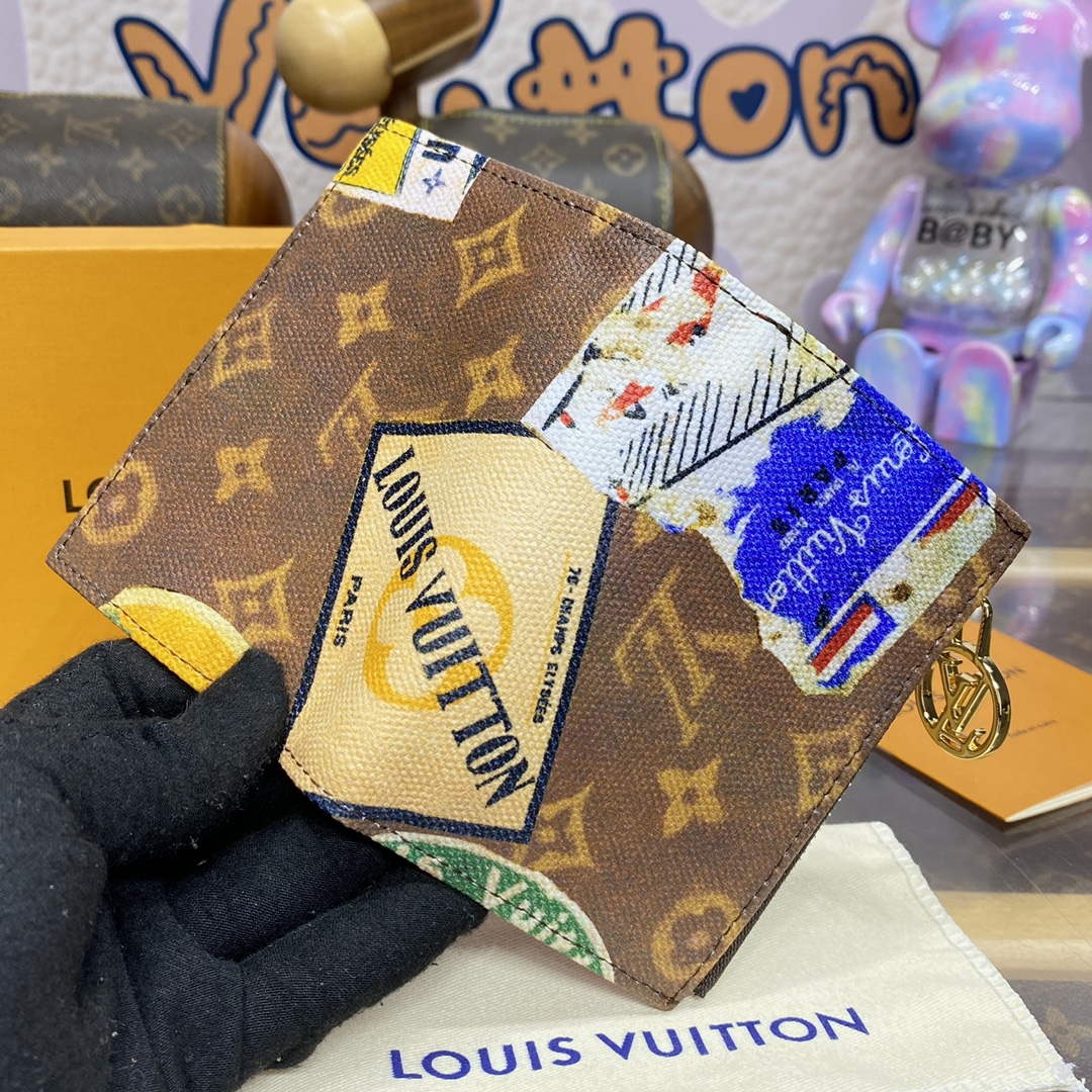 LV M82383 Louis Vuitton Lisa Wallet Monogram Canvas - Default Title - View 4