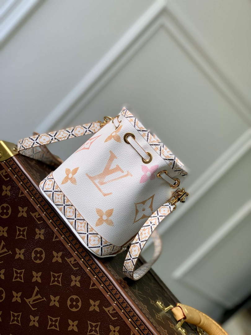 LV M82386 Louis Vuitton Nano No¨¦ Bucket Bag Apricot