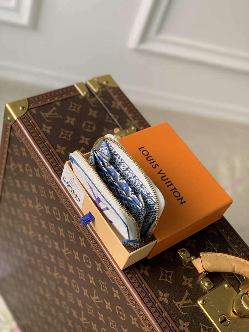 LV M82417 Louis Vuitton Zippy Coin Purse Blue - Default Title - View 6