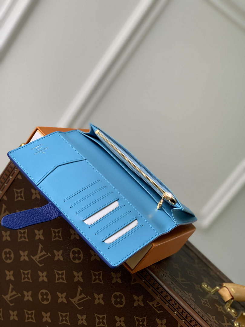 LV M82441 Louis Vuitton LV Vertical Wallet Blue