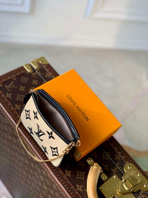 LV M82472 Louis Vuitton Mini Pochette Accessoires Black - Default Title - View 8