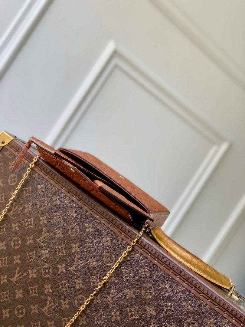 LV M82477 Louis Vuitton Pochette F¨¦licie Bag Tan