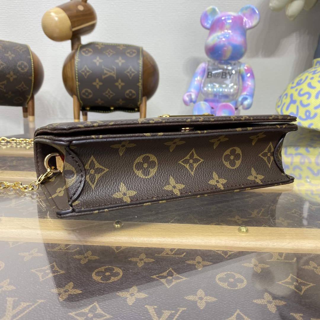 LV M82509 Louis Vuitton Wallet On Chain Lily Bag - Default Title - View 5