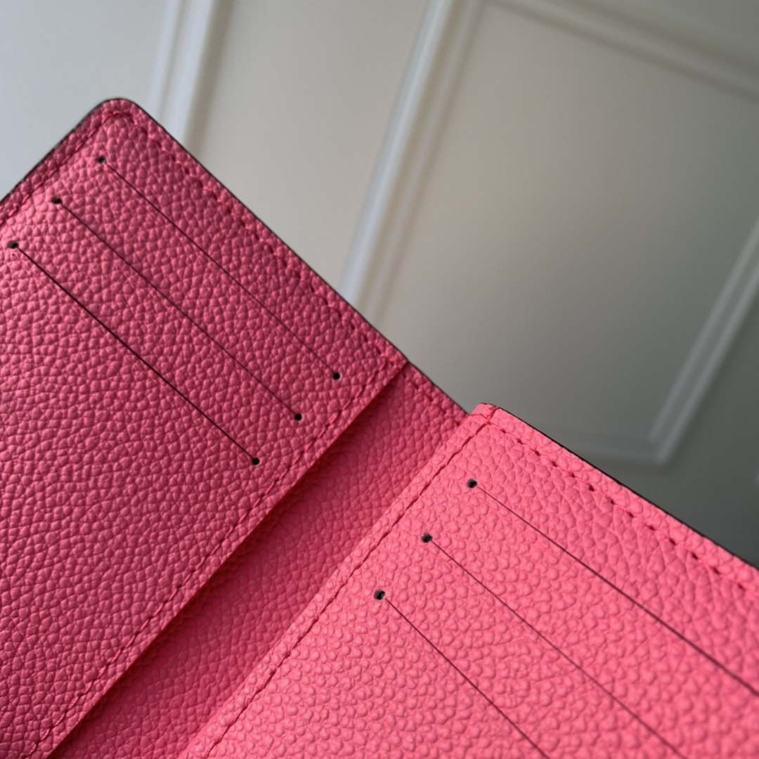 LV M82514 Louis Vuitton Cl¨¦a Wallet Monogram empreinte Rose Red