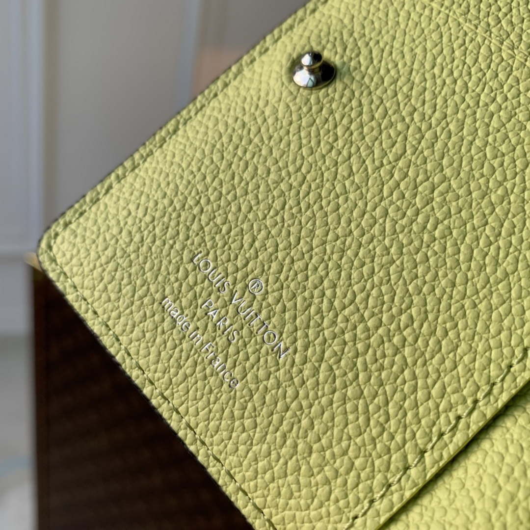 LV M82515 Louis Vuitton Cl¨¦a Wallet Monogram empreinte Matcha