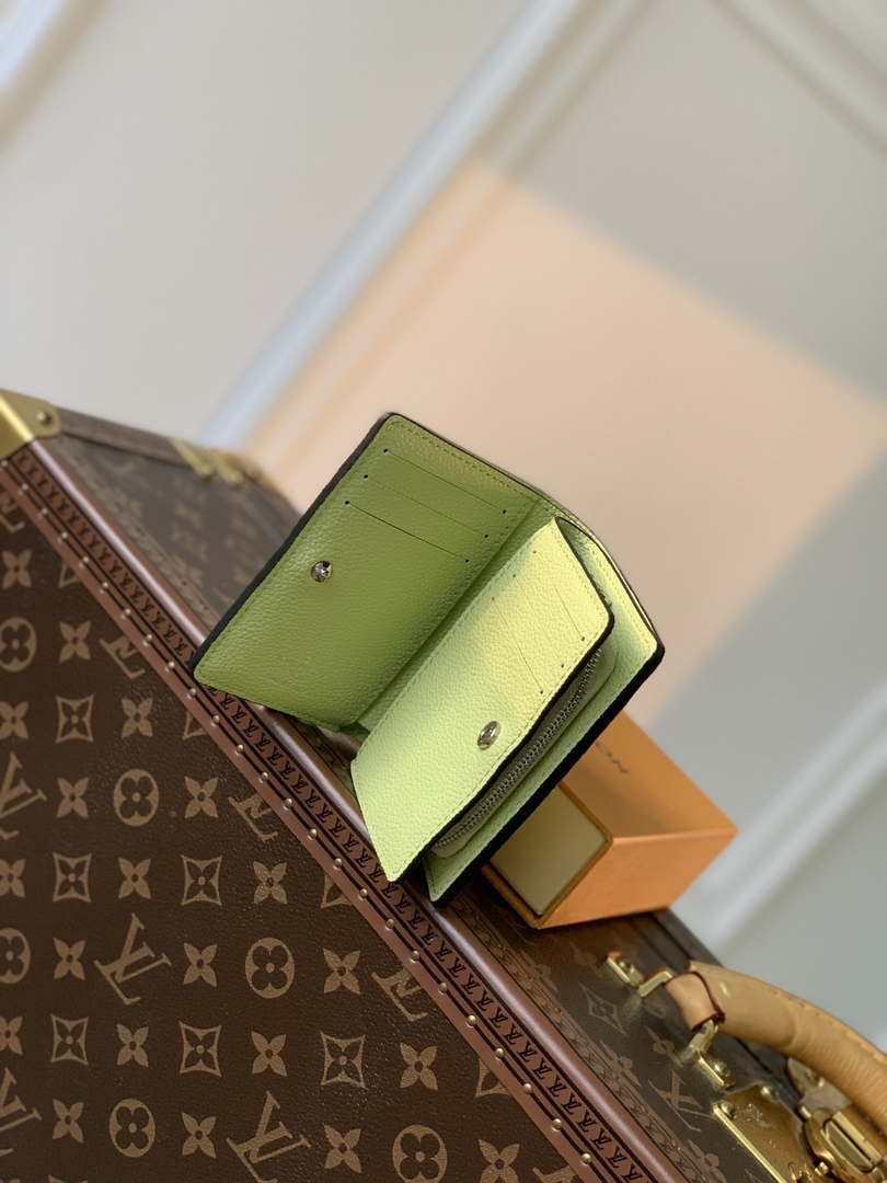 LV M82515 Louis Vuitton Cl¨¦a Wallet Monogram empreinte Matcha