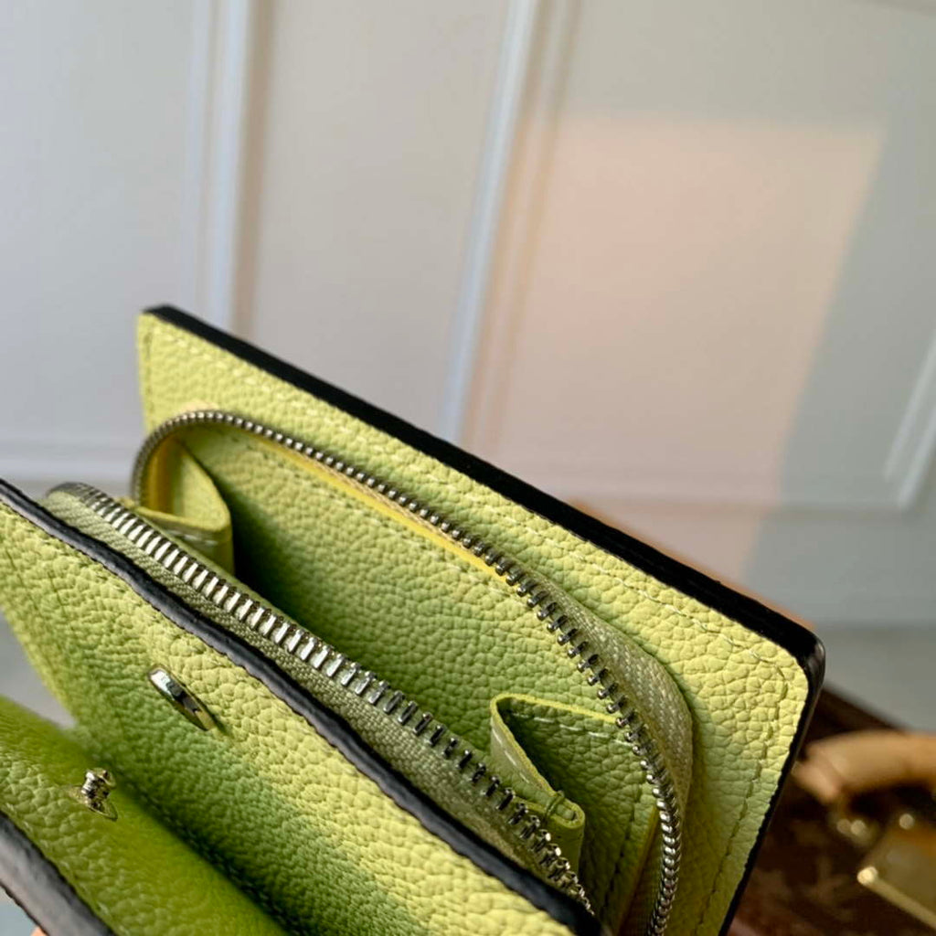 LV M82515 Louis Vuitton Cl¨¦a Wallet Monogram empreinte Matcha