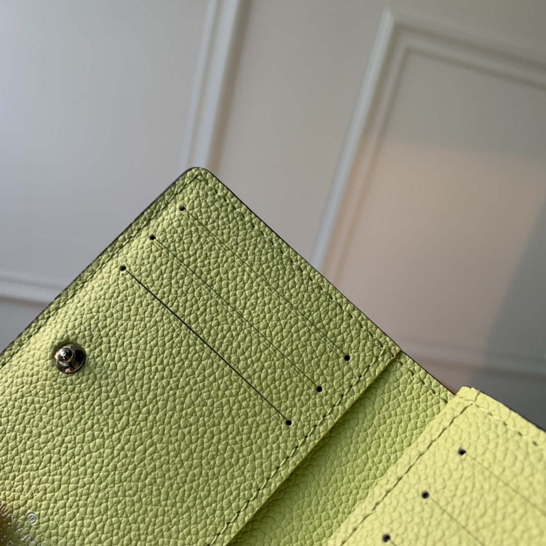 LV M82515 Louis Vuitton Cl¨¦a Wallet Monogram empreinte Matcha