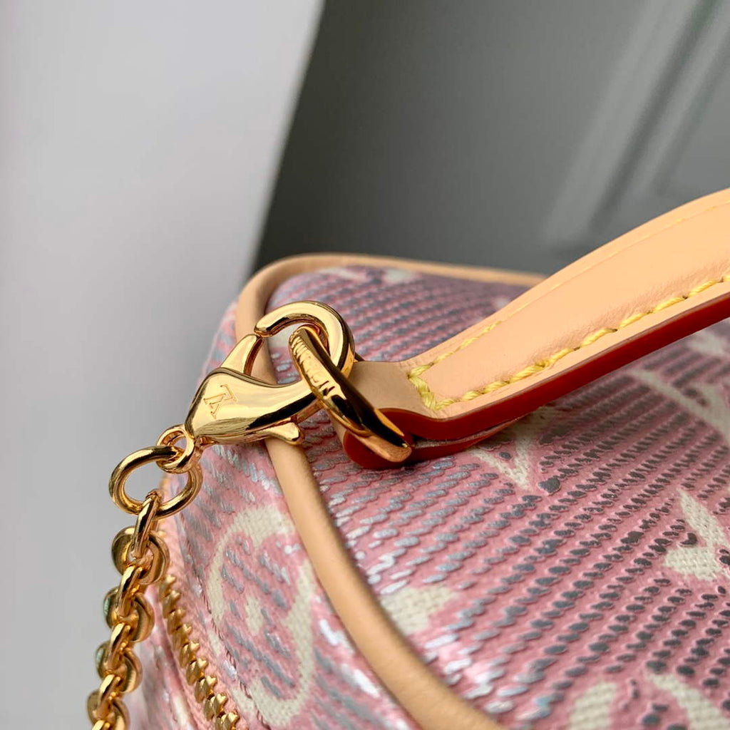 LV M82527 Louis Vuitton Micro Vanity Handbag Pink