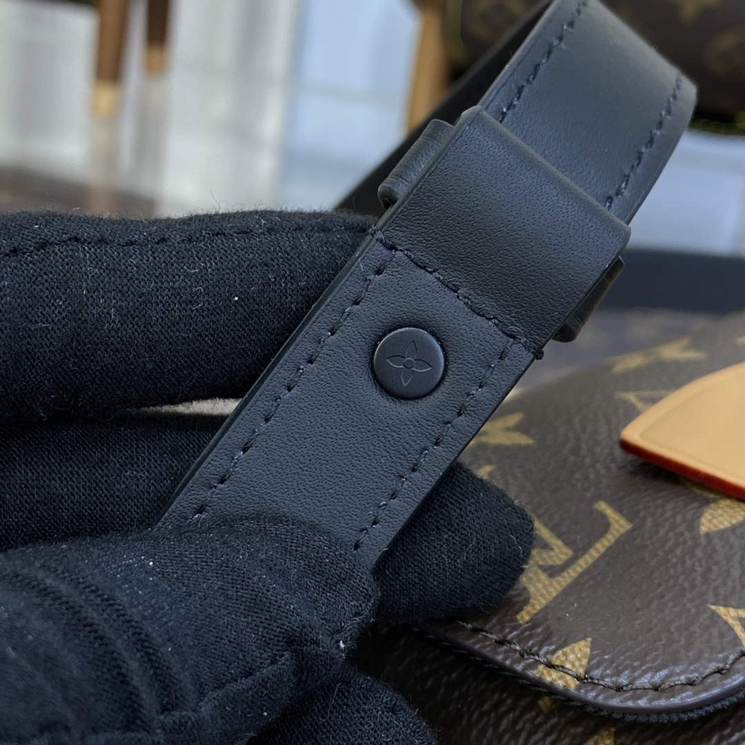 LV M82535 Louis Vuitton S-Lock Vertical Wearable Wallet Radiant Sun - Default Title - View 7
