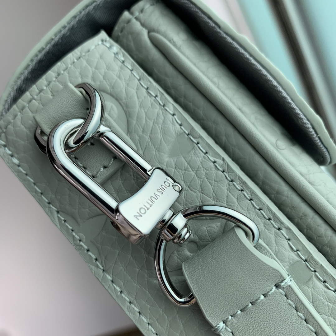 LV M82568 Louis Vuitton S-Lock Vertical Wearable Wallet Mineral Gray - Default Title - View 5