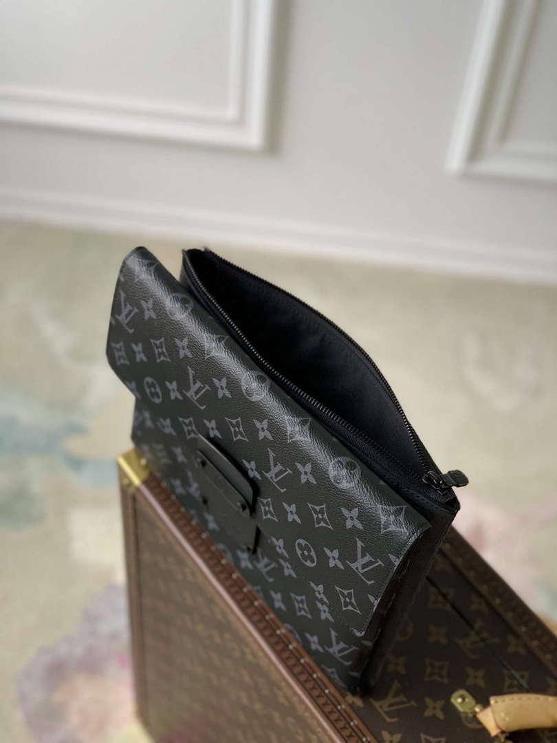 LV M82598 Louis Vuitton Pochette S-Lock Black - Default Title - View 6