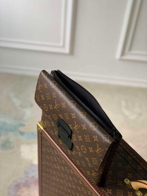 LV M82598 Louis Vuitton Pochette S-Lock Brown - Default Title - View 5