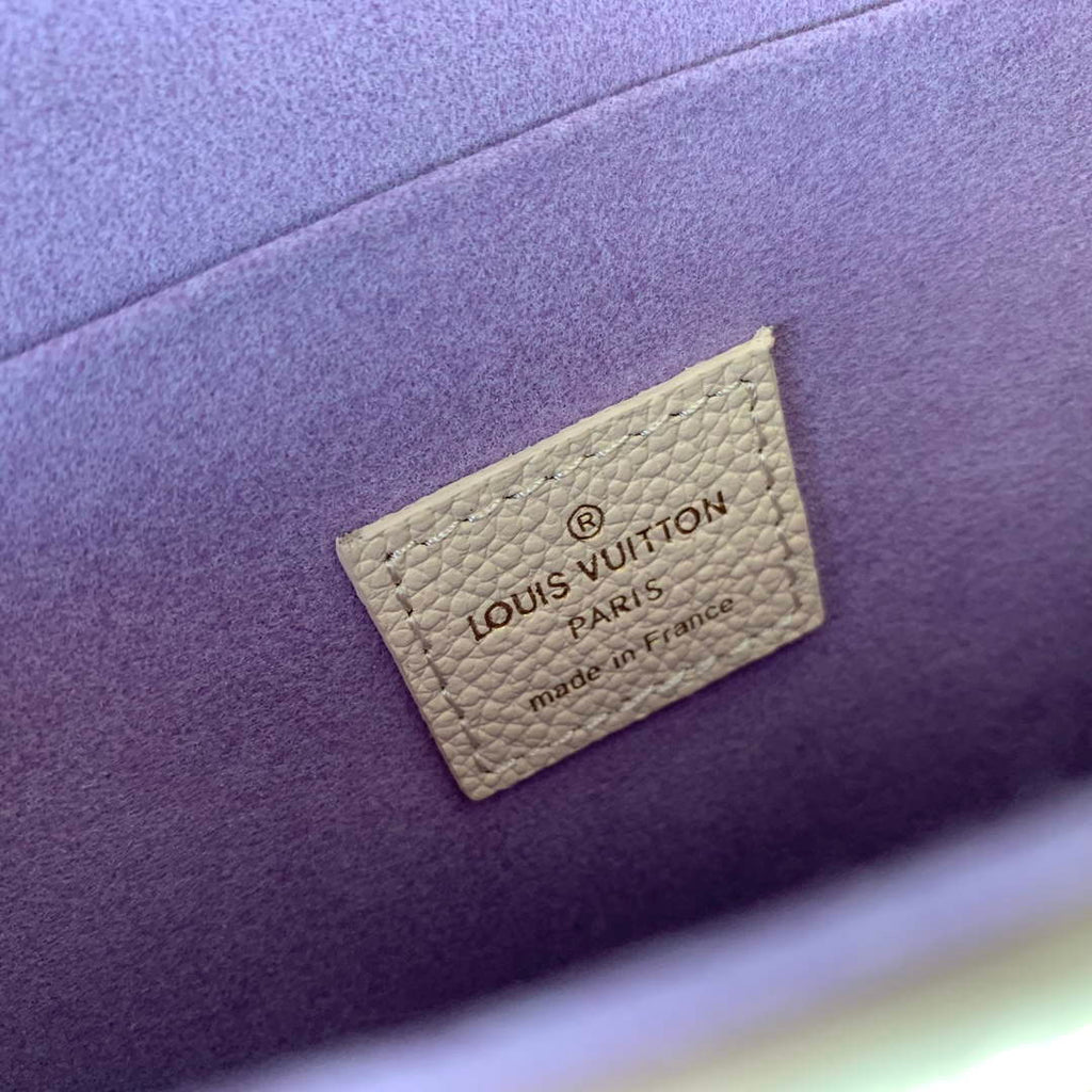 LV M82610 Louis Vuitton Pochette F¨¦licie Bag Taro Purple