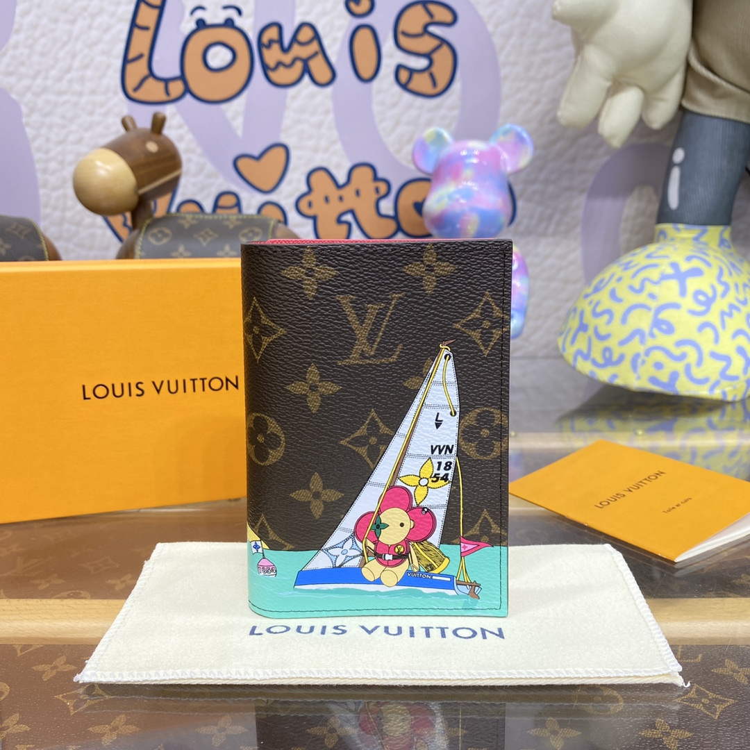 LV M82625 Louis Vuitton Passport Cover Dragon Fruit Pink - Default Title - View 1