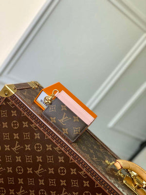 LV M82739 Louis Vuitton LV Charms Card Holder Rose Ballerine Pink - Default Title - View 1