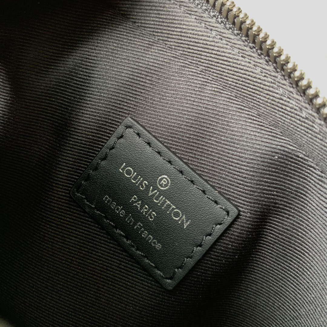 LV M82770 Louis Vuitton Nano Porte Documents Voyage Bag Black
