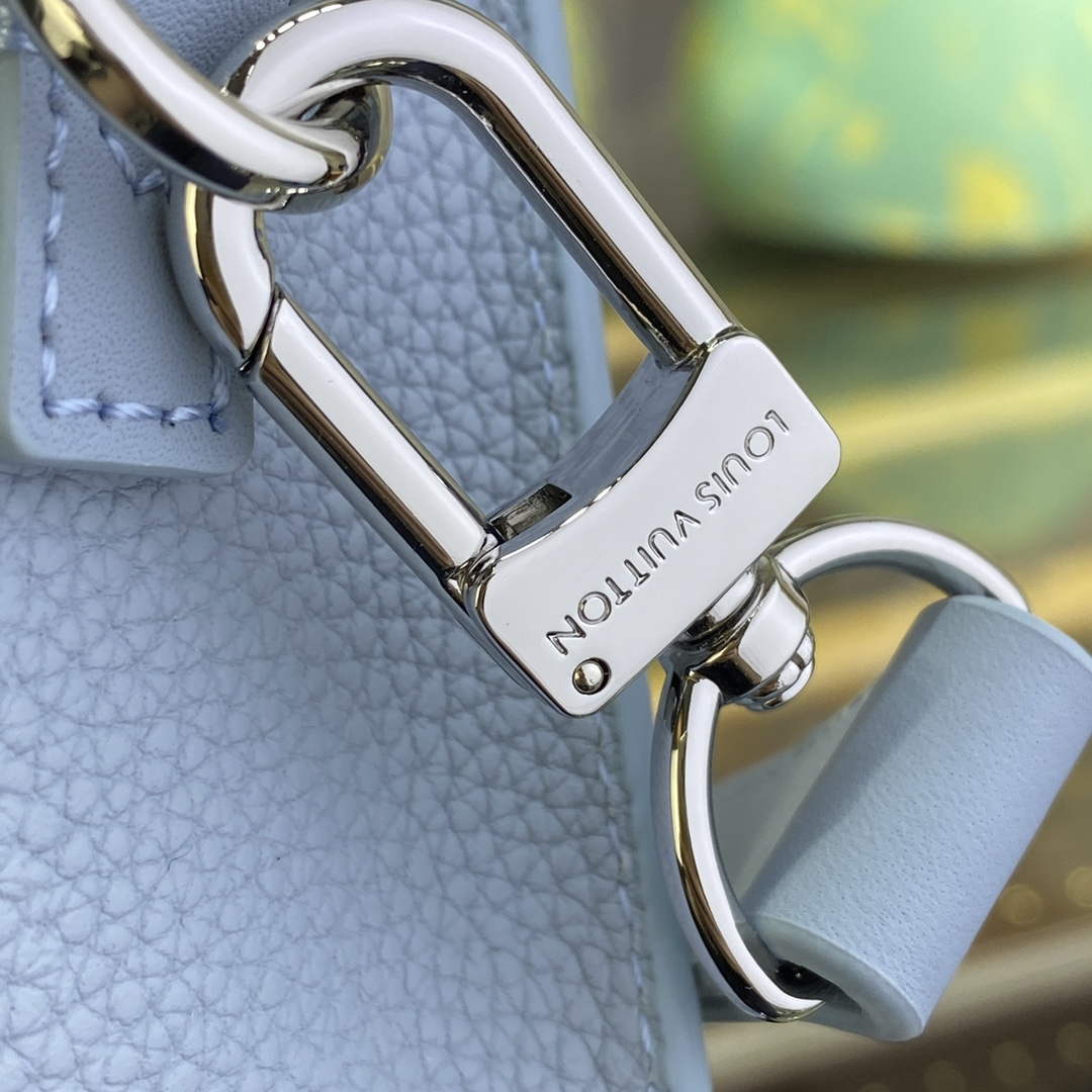 LV M82804 Louis Vuitton Fastline Wearable Wallet Cloud Blue - Default Title - View 6