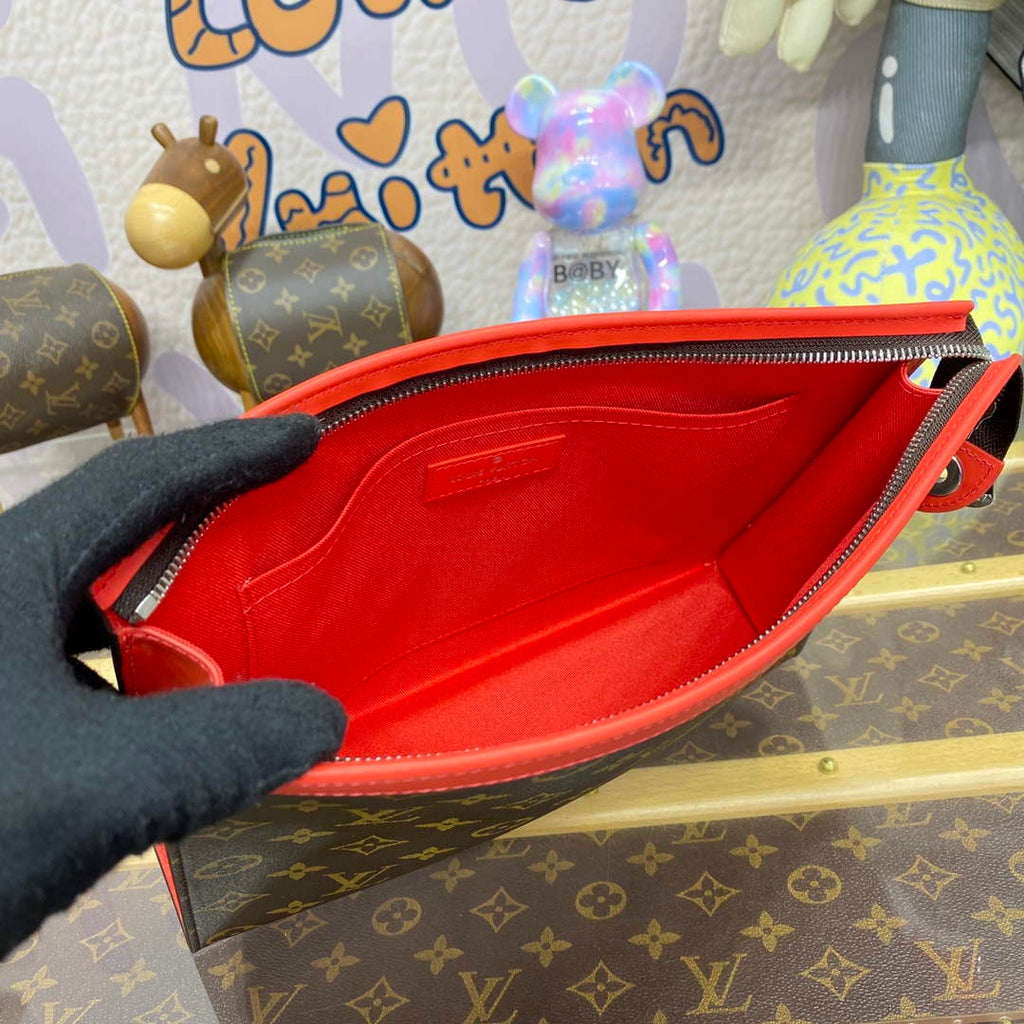 LV M82857 Louis Vuitton Pochette Voyage MM Bag Red