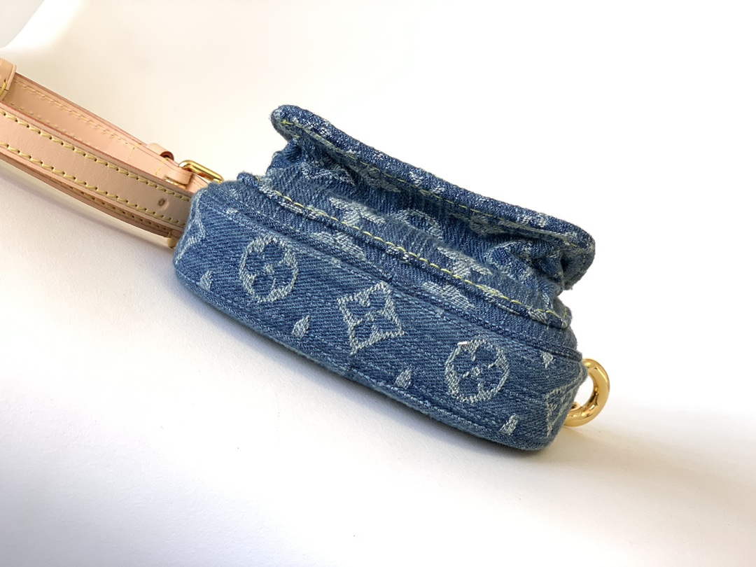 LV M82948 Louis Vuitton Fairfax Pochette Monogram Denim - Default Title - View 3