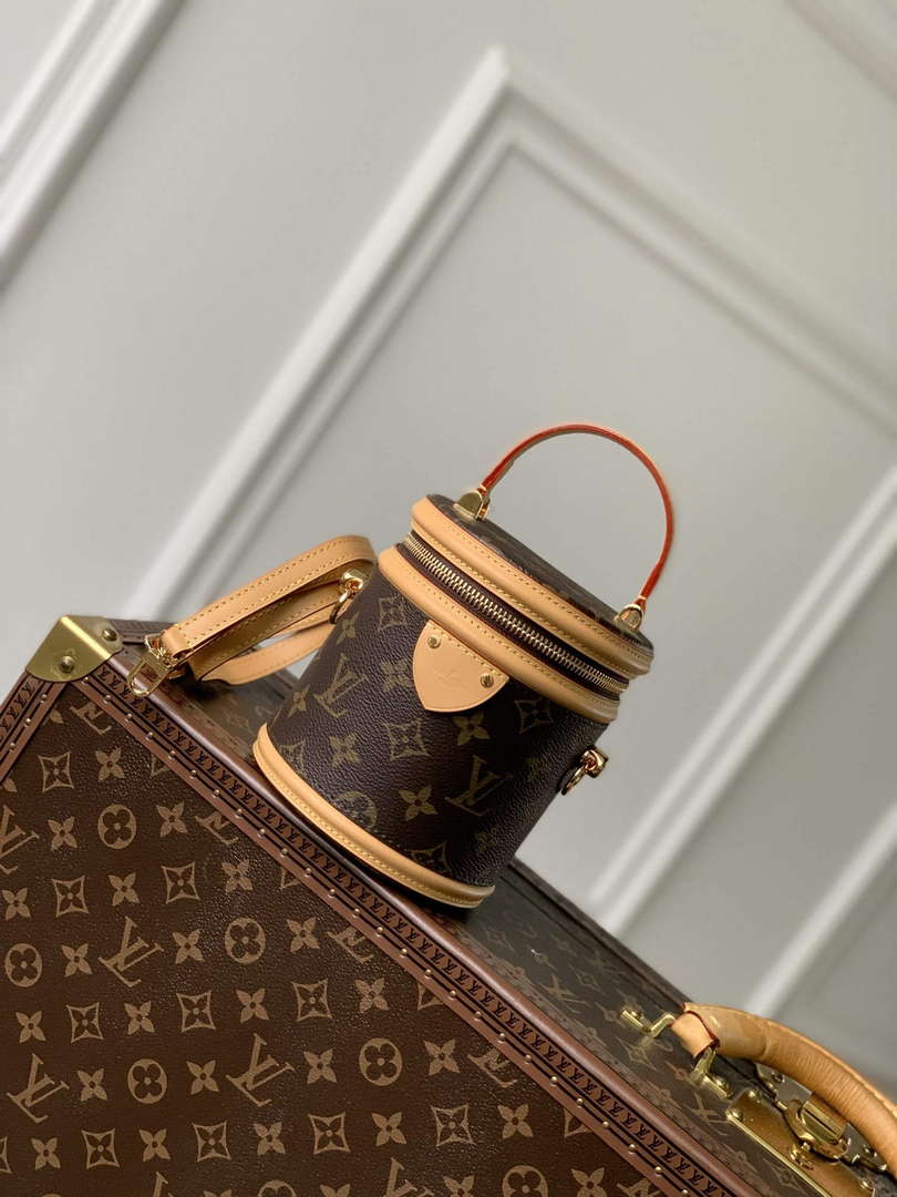 LV M82952 Louis Vuitton Nano Cannes Bag Monogram canvas - Default Title - View 1