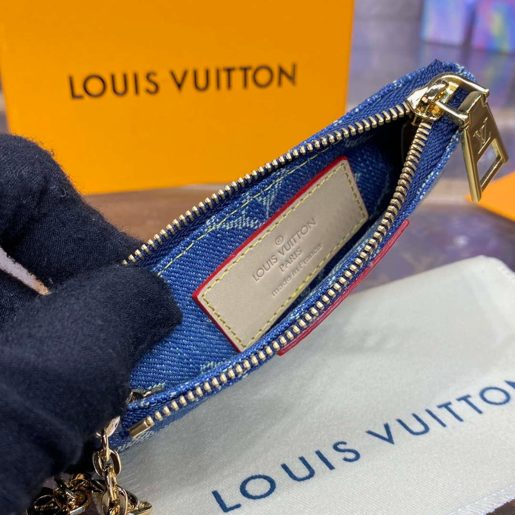 LV M82961 Louis Vuitton New LV Remix Key Pouch Monogram denim