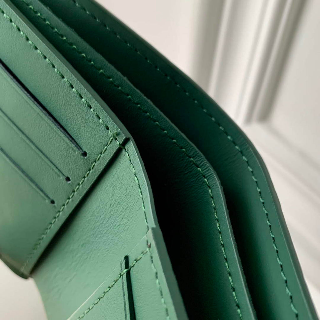 LV M83055 Louis Vuitton Multiple Wallet Forest Green