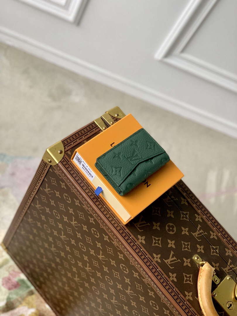 LV M83067 Louis Vuitton Pocket Organizer Forest Green