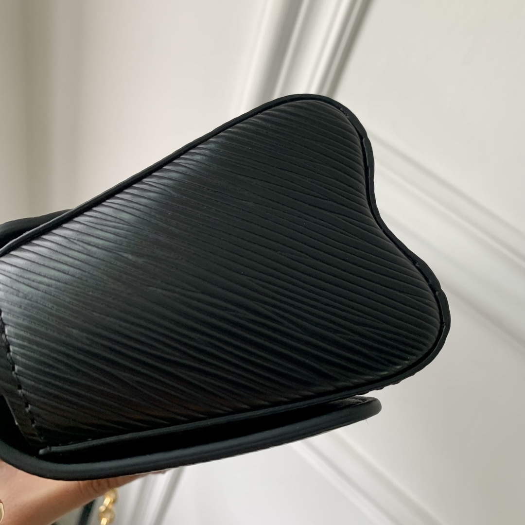 LV M83077 Louis Vuitton Twist West Pochette Epi leather Bag Black - Default Title - View 6