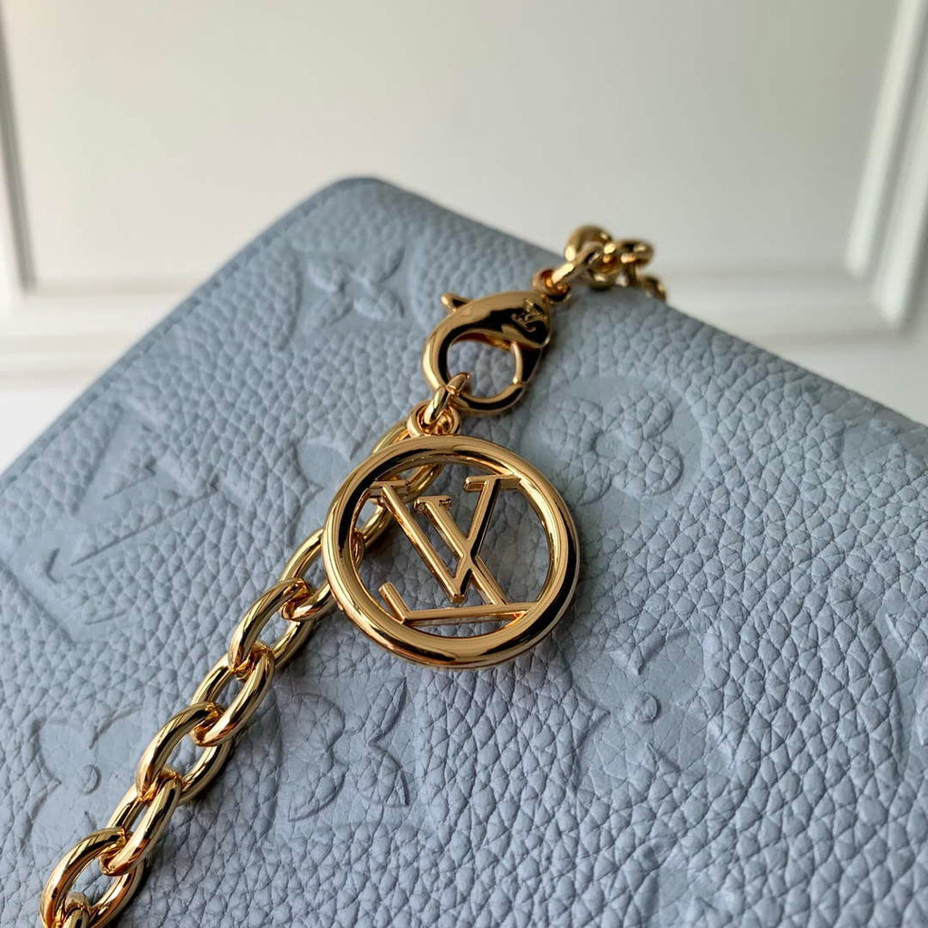 LV M83233 Louis Vuitton Wallet On Chain Lily Bag Blue Hour