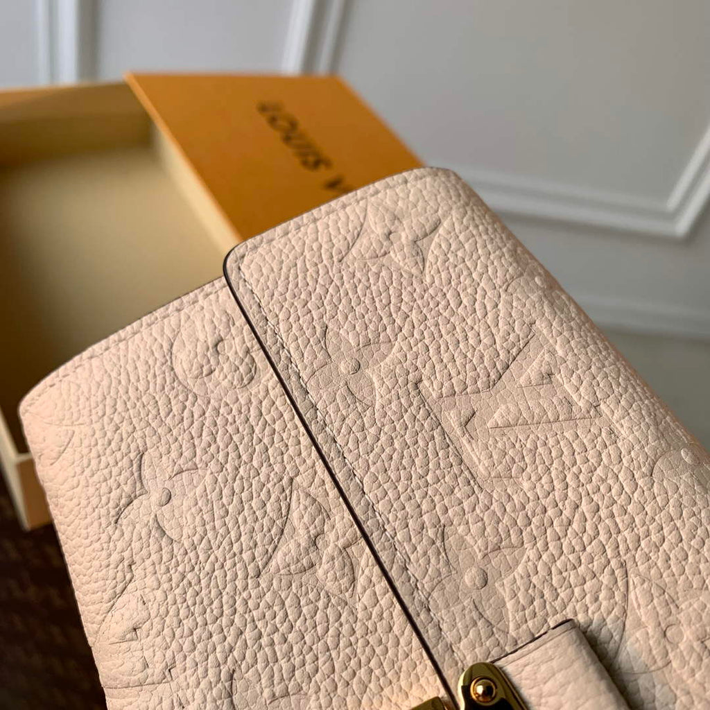 LV M83276 Louis Vuitton Sarah Wallet Cream