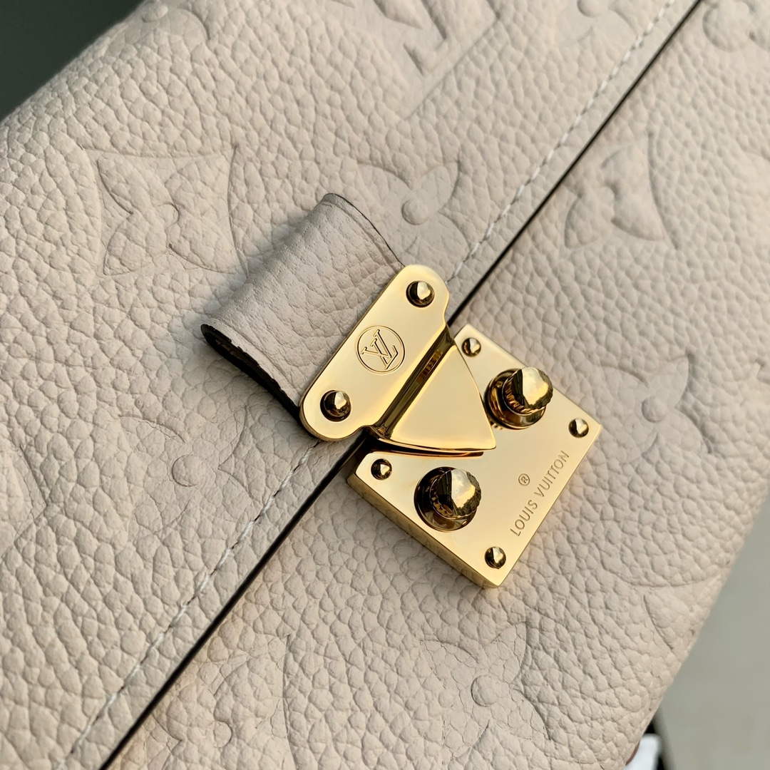 LV M83276 Louis Vuitton Sarah Wallet Cream