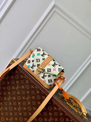 LV M83346 Louis Vuitton Envelope Wearable Wallet Bag Vanilla - Default Title - View 1