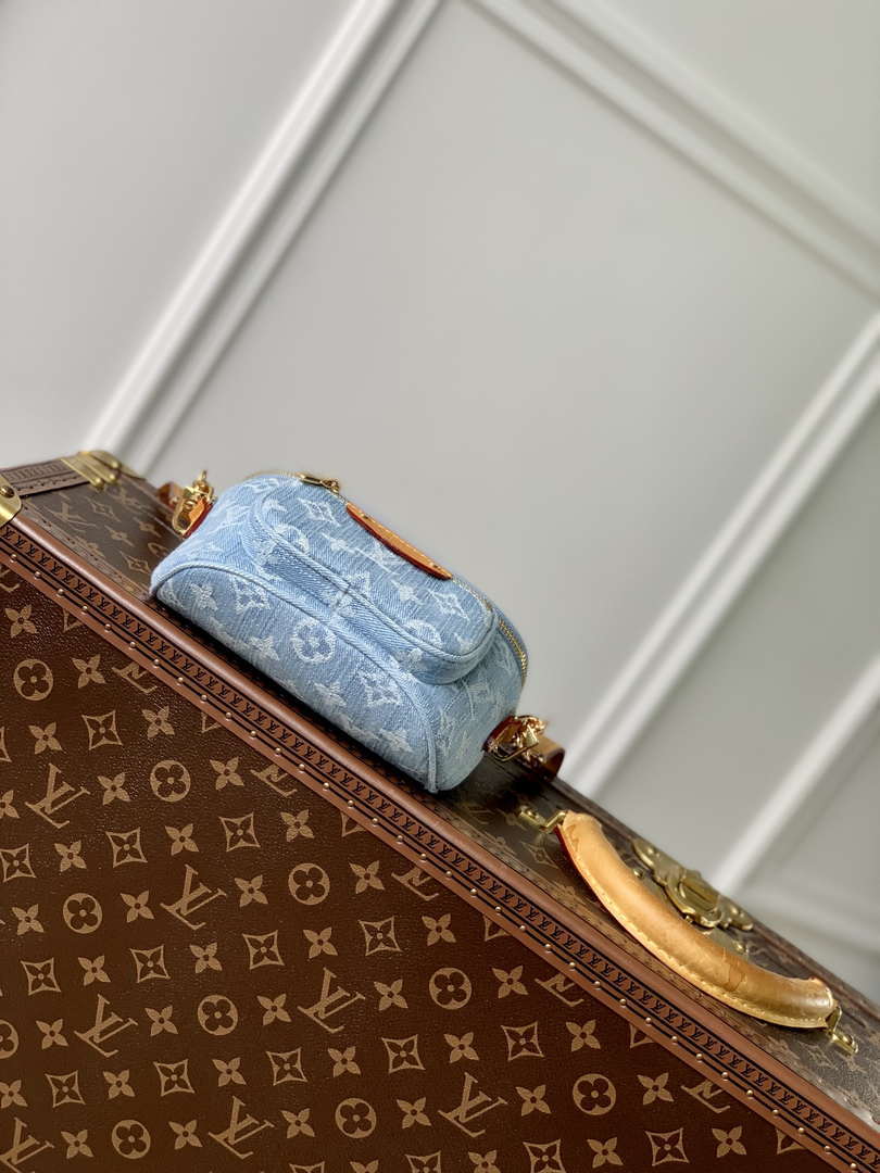 LV M83353 Louis Vuitton Mini Bumbag Monogram Empreinte Denim Blue - Default Title - View 4