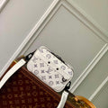 LV M83383 Louis Vuitton Alpha Wearable Wallet White/Navy - Default Title - View 1