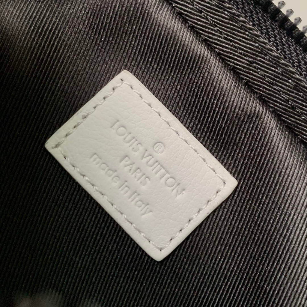 LV M83383 Louis Vuitton Alpha Wearable Wallet White/Navy