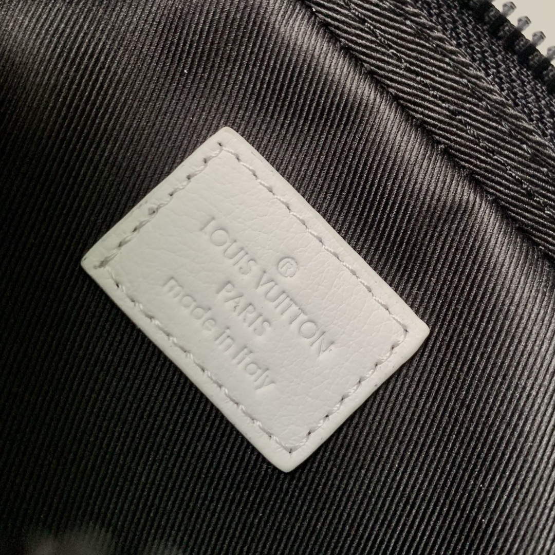 LV M83383 Louis Vuitton Alpha Wearable Wallet White/Navy