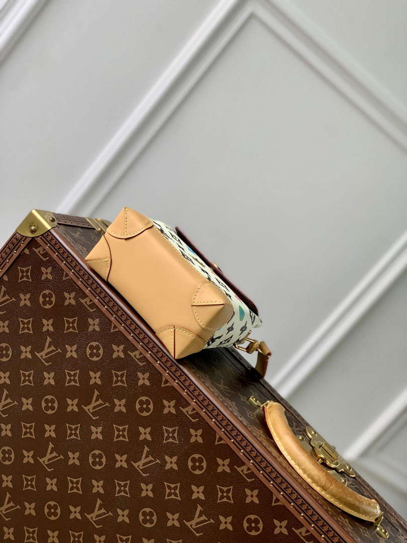 LV M83429 Louis Vuitton Nano Steamer Bag Vanilla - Default Title - View 4