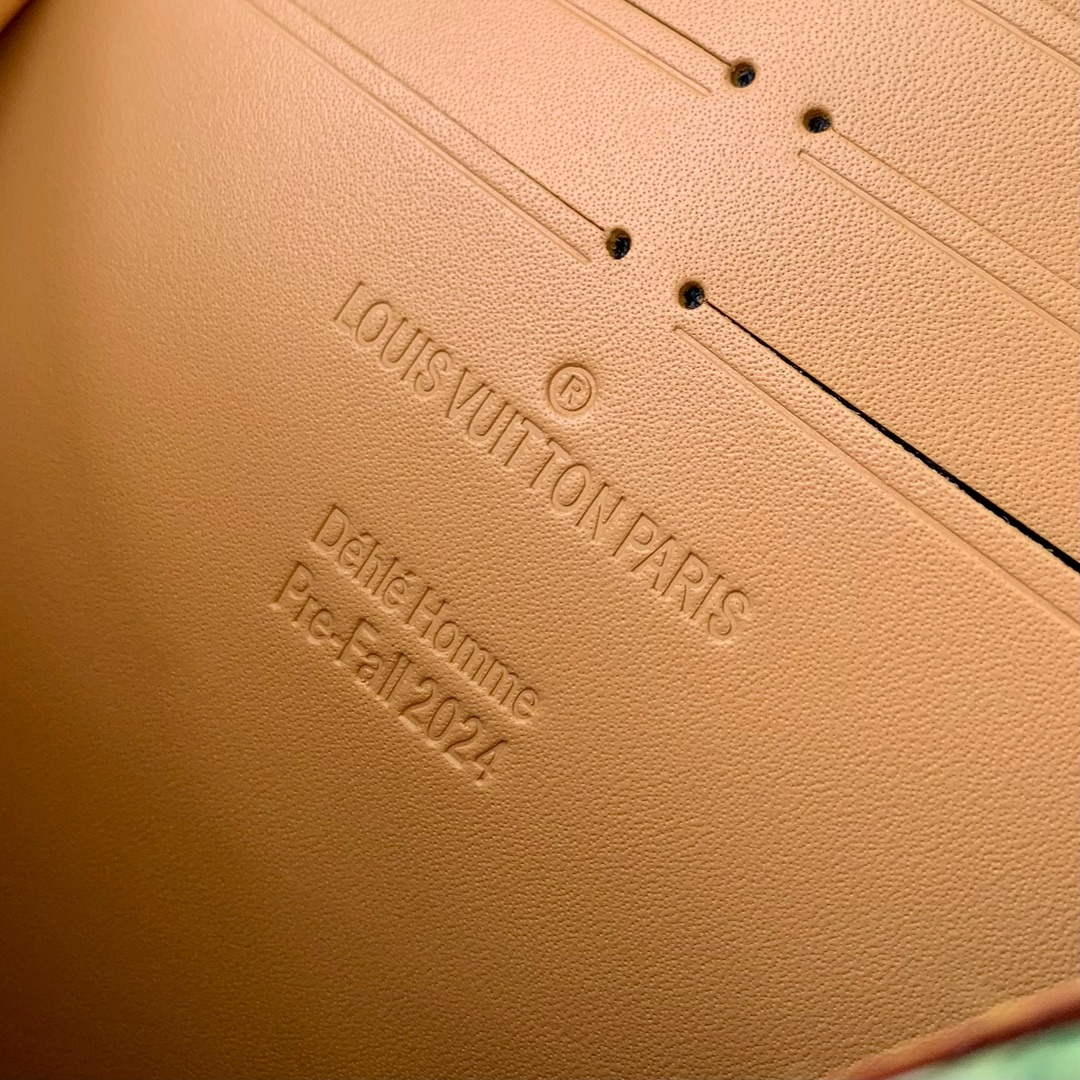 LV M83465 Louis Vuitton Pochette Voyage Nano City Bag Sand