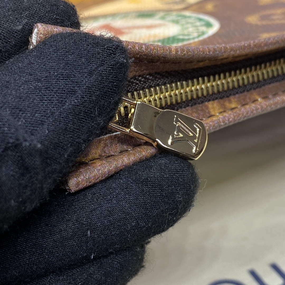 LV M83487 Louis Vuitton Toilet Pouch Bag Monogram Canvas - Default Title - View 7
