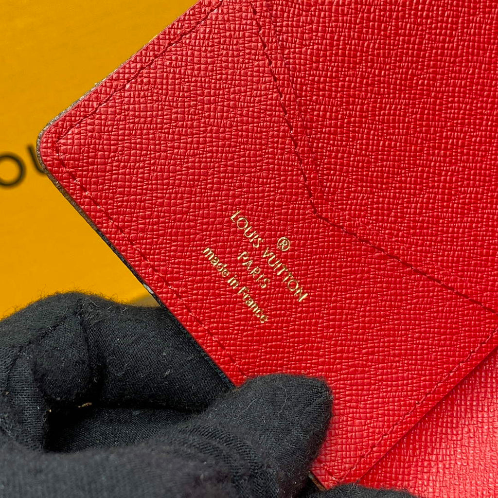 LV M83519 Louis Vuitton Passport Cover Monogram Canvas