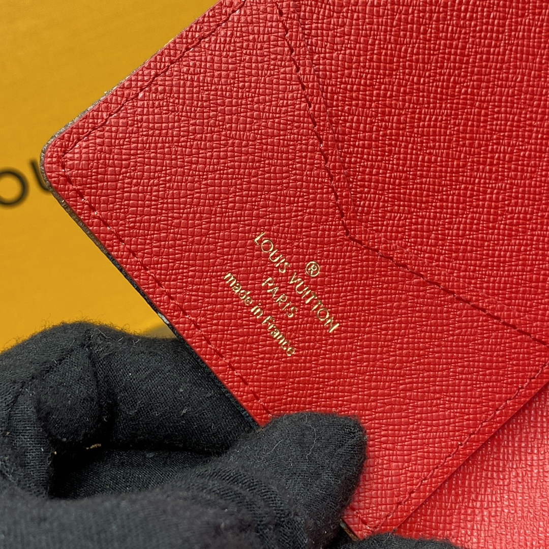 LV M83519 Louis Vuitton Passport Cover Monogram Canvas - Default Title - View 6