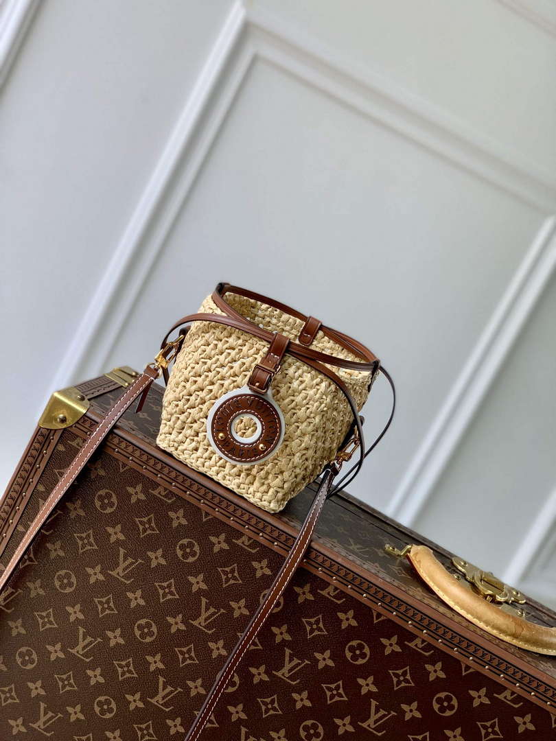 LV M83521 Louis Vuitton No¨¦ Purse Bag Natural / Tan
