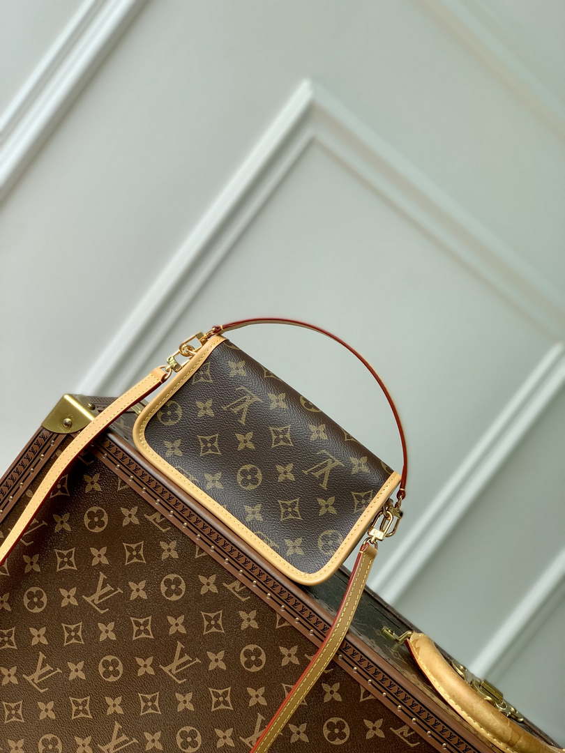 LV M83566 Louis Vuitton Nano Diane Bag Monogram - Default Title - View 2