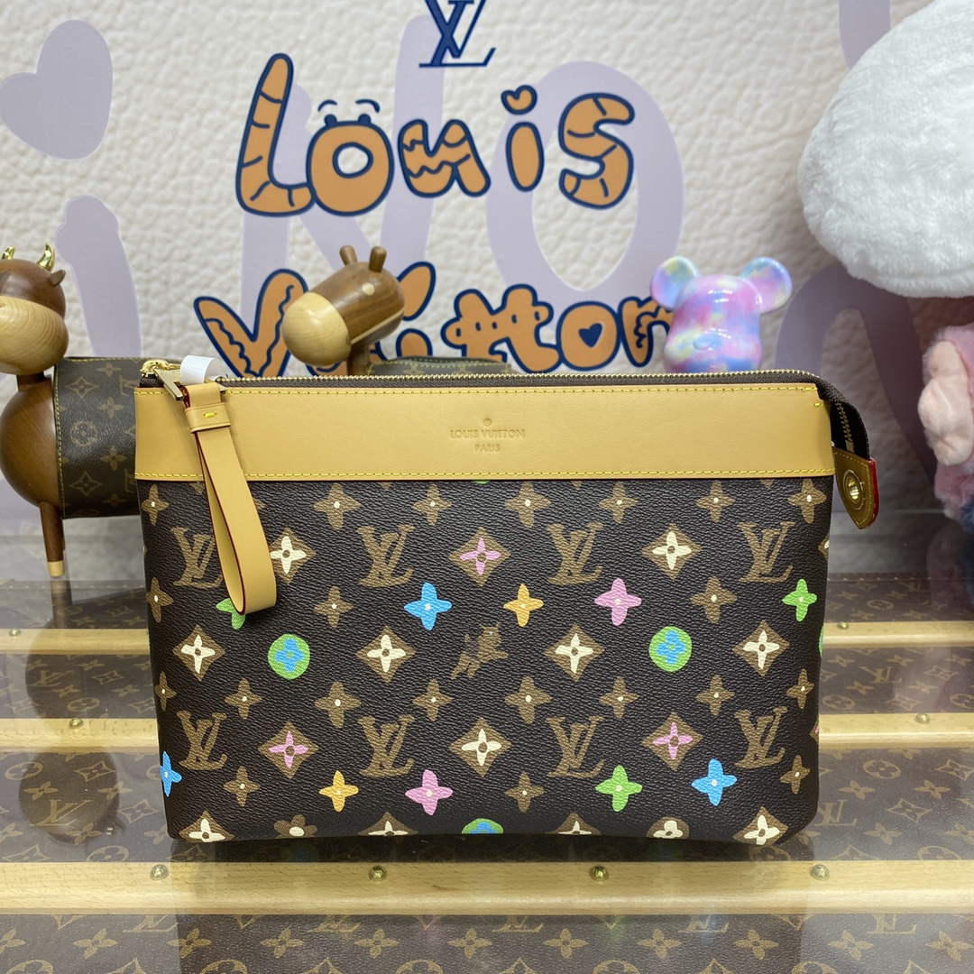 LV M83568 Louis Vuitton Pochette Voyage Souple Chocolate - Default Title - View 1