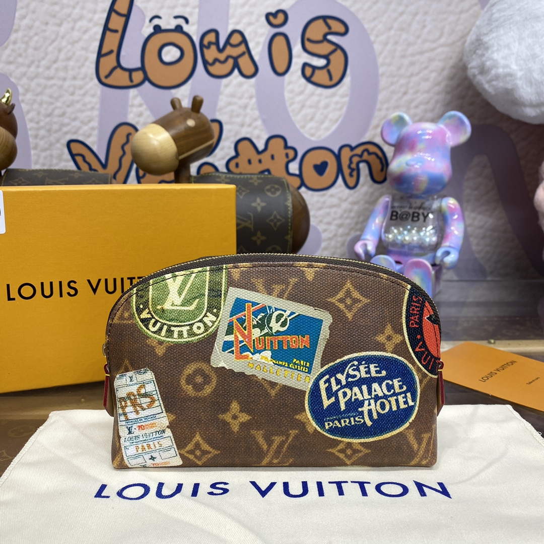 LV M83597 Louis Vuitton Cosmetic Pouch Bag Monogram Canvas - Default Title - View 1