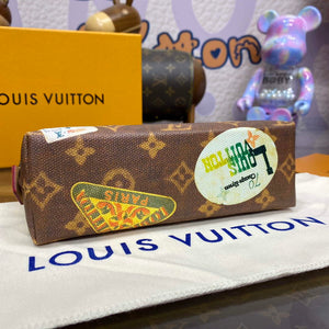 LV M83597 Louis Vuitton Cosmetic Pouch Bag Monogram Canvas - Default Title - View 4