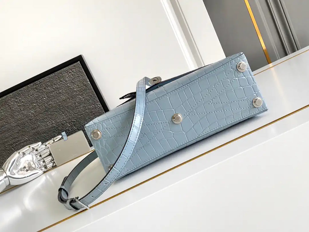 LV M84714 Louis Vuitton Crocodile pattern MM Light Blue