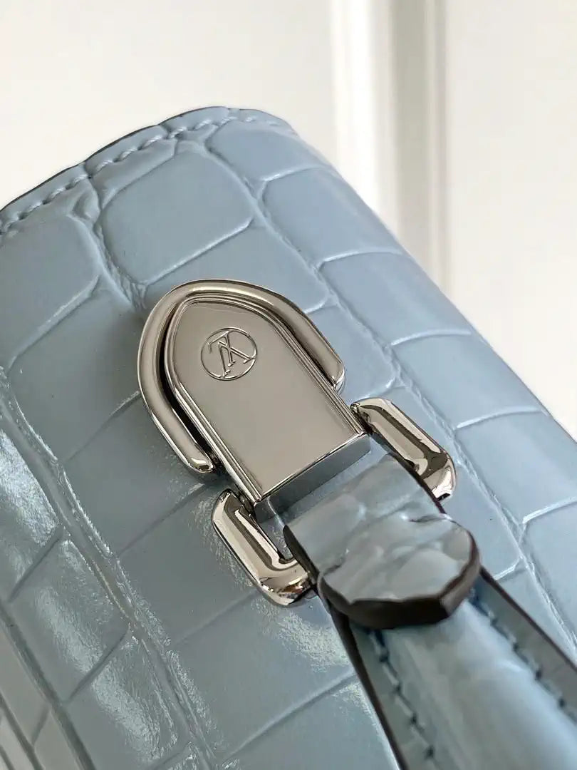 LV M84714 Louis Vuitton Crocodile pattern MM Light Blue