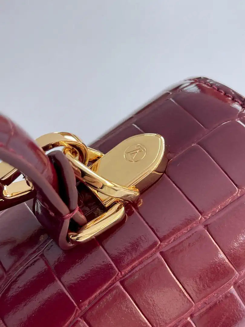 LV M84714 Louis Vuitton Crocodile pattern Wine Red